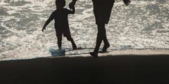 كيف يمكن أن تؤثر الصحة العقلية للأبي على الأطفال