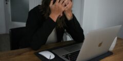 كيفية إعادة بناء الثقة الذاتي عند تسليمها بعيدًا