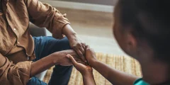 يرتفع فيروس نقص المناعة البشرية في أكثر من الخمسينيات-لكن الحملات لا تزال تستهدف الشباب