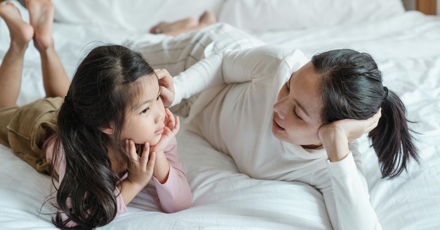 كيف تتحدث مع الأطفال بعد كارثة طبيعية