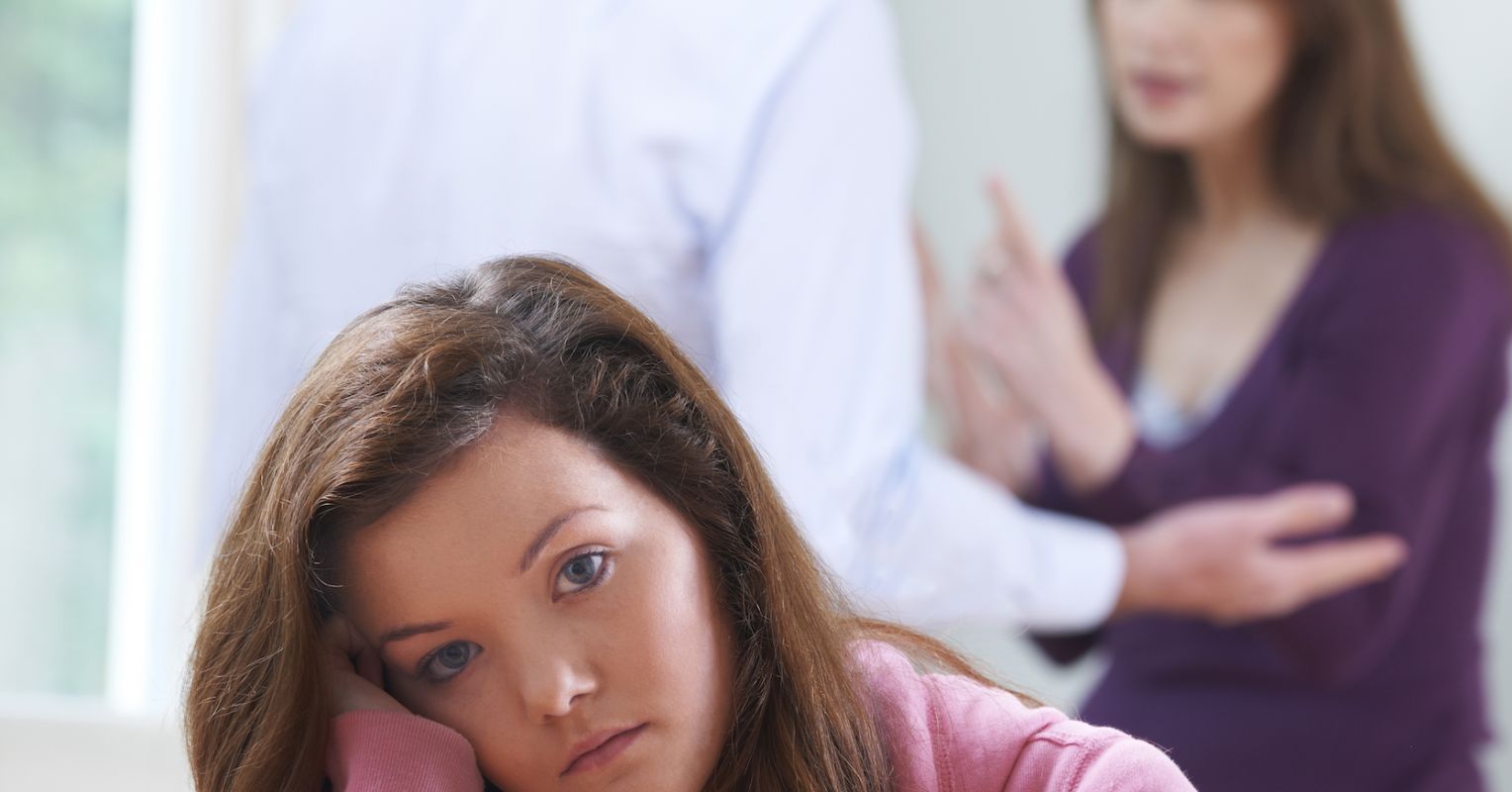 لماذا يقدم الناس تعليقات عدوانية سلبية
