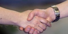 إعادة بناء الثقة التي فقدناها في مجتمع مكسور