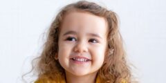 كيف تؤثر موارد الطفولة على المخاطر في وقت لاحق من الحياة