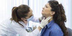 استئصال الحنجرة ما هي دواعي إجراؤها وما مضاعفاتها المحتملة؟