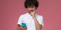 كيف يتم التحقق من المعلومات الطبية على منصات التواصل؟
