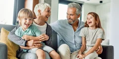 المساعدة مع الأحفاد قد تبطئ التدهور المعرفي